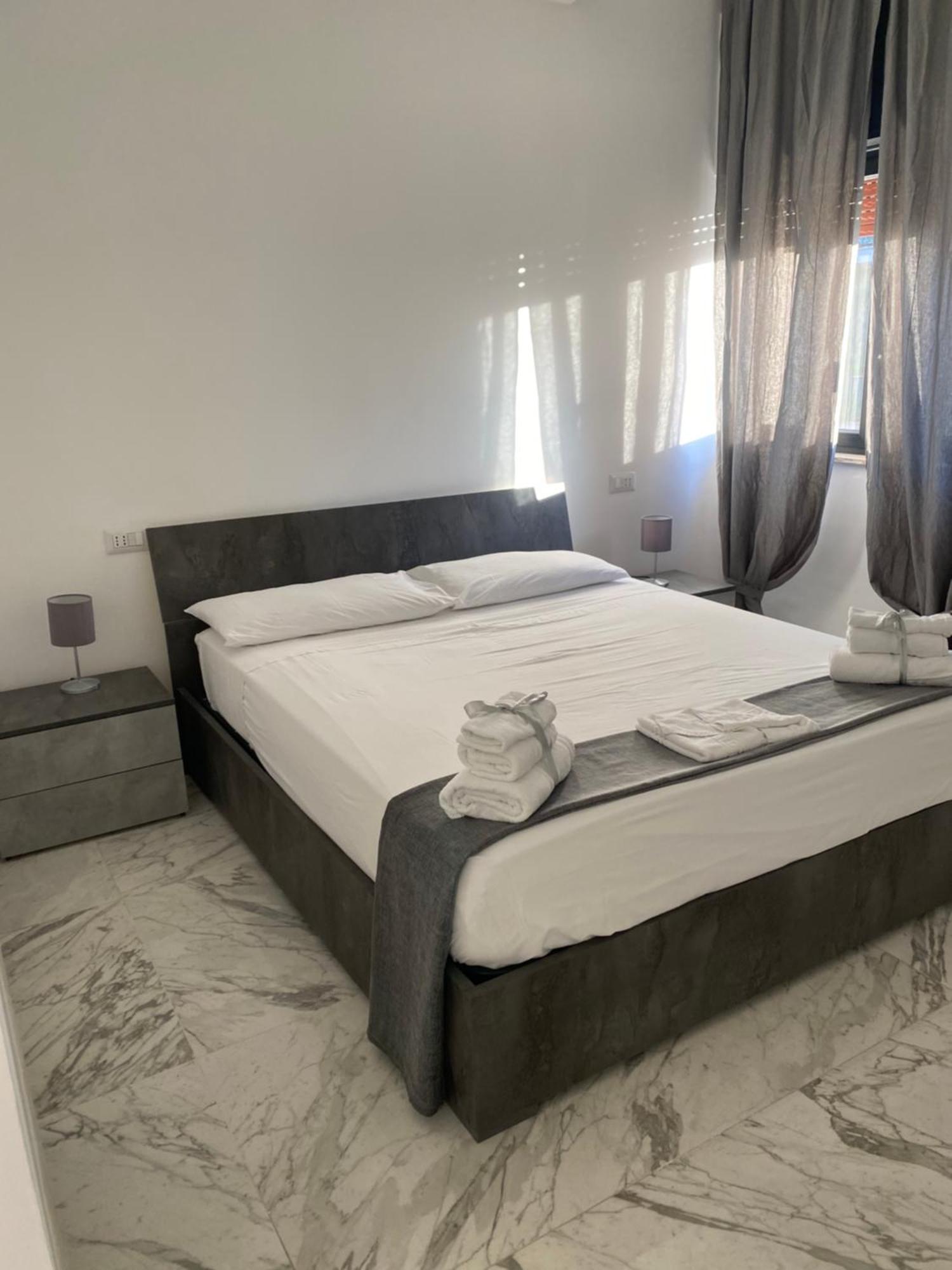 B&B De Rossi185 Bari Ngoại thất bức ảnh