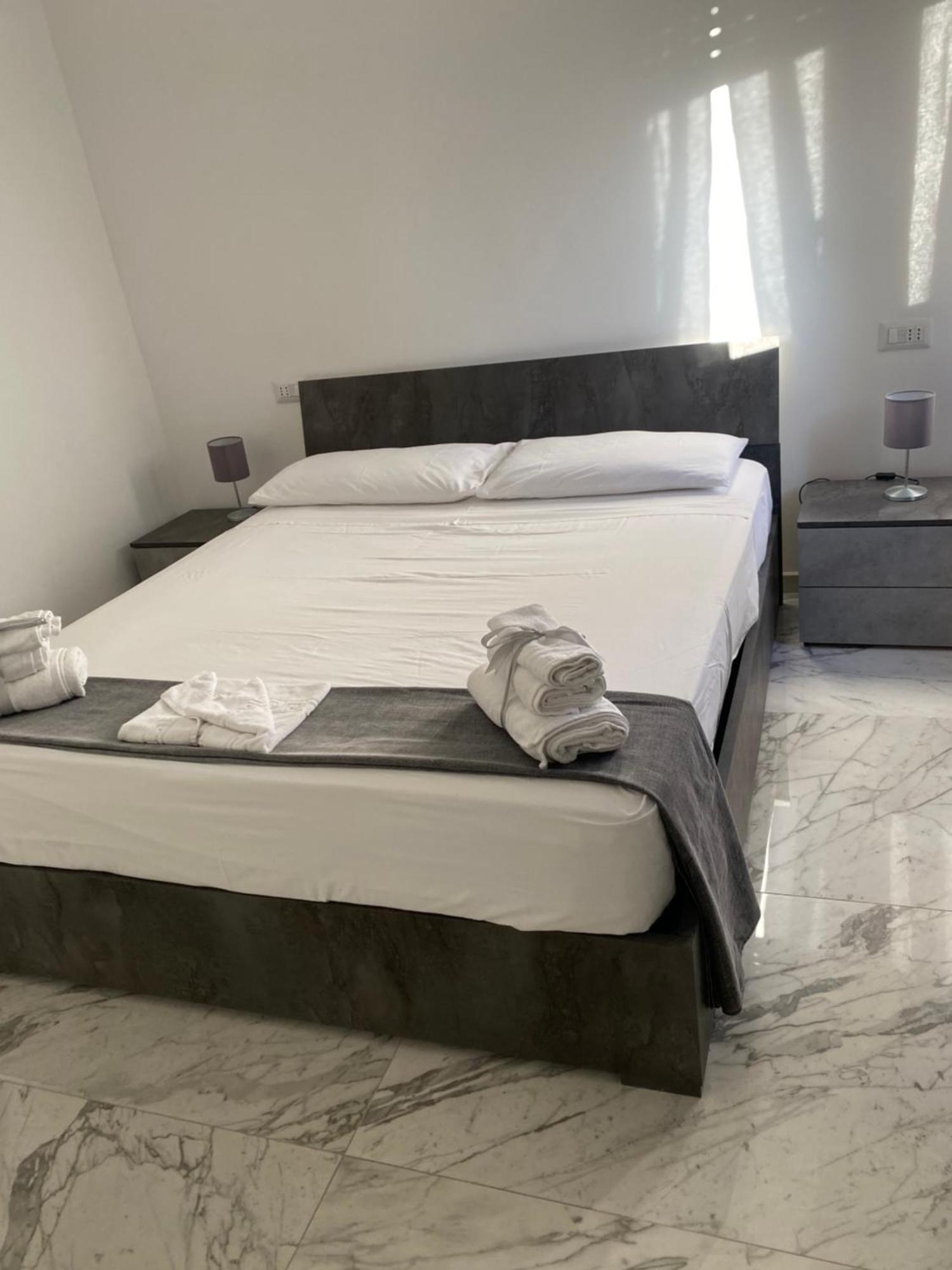 B&B De Rossi185 Bari Ngoại thất bức ảnh